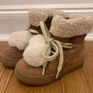 Mini Boden suede boots